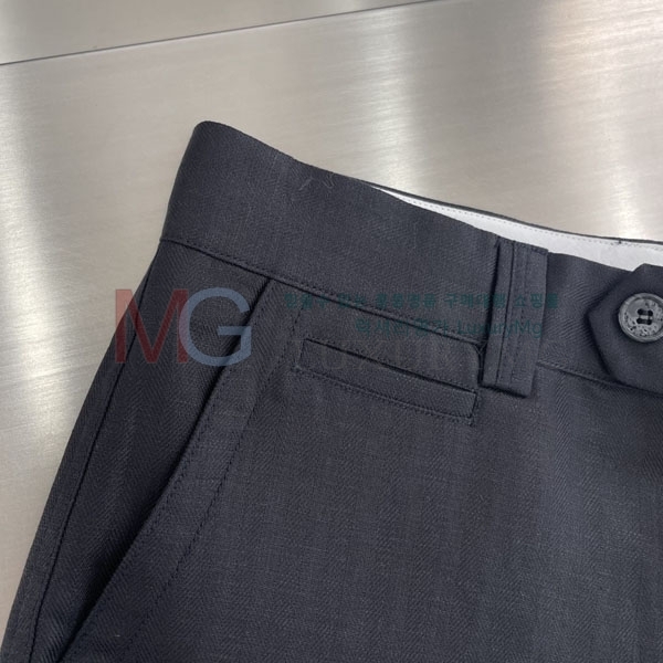 ���� ���ڷ� ��ġ�ڸ� �ݹ��� 2343532