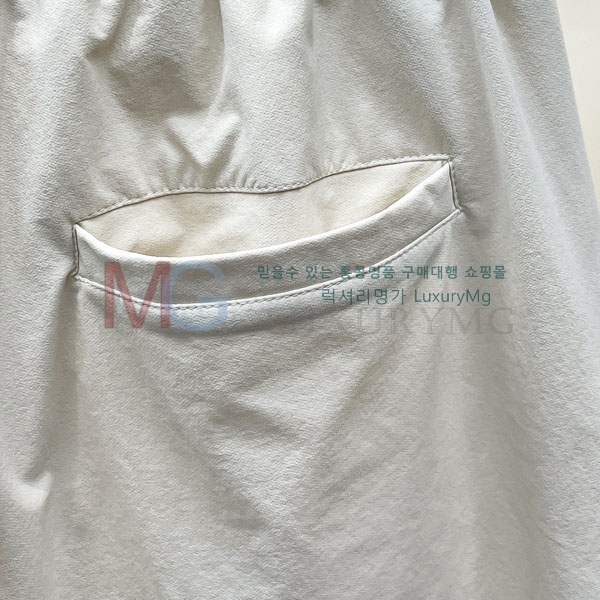 ���� ���ڷ� ��ġ�ڸ� �ݹ��� 2343523