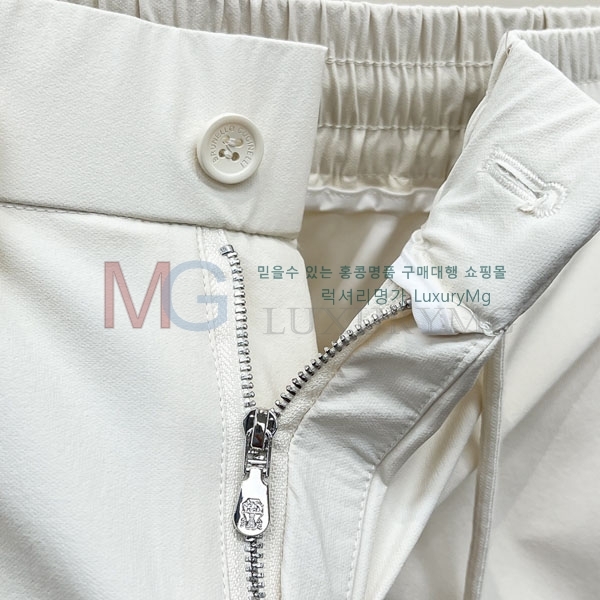 ���� ���ڷ� ��ġ�ڸ� �ݹ��� 2343523