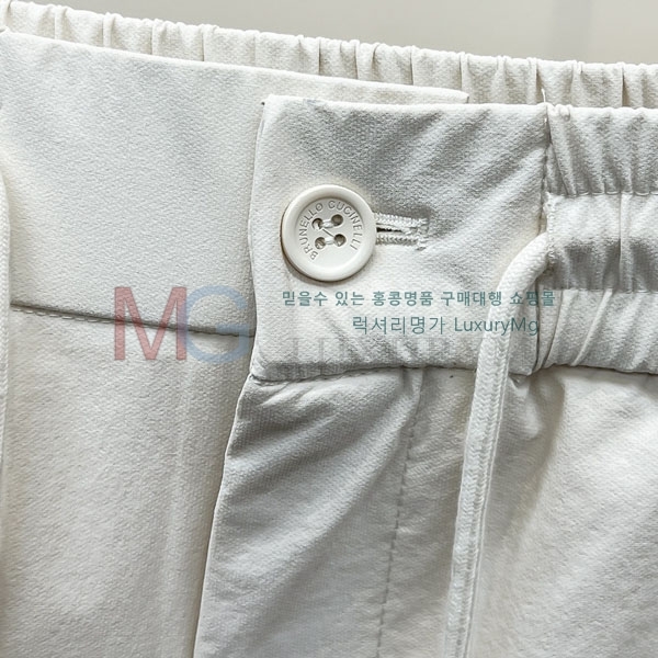 ���� ���ڷ� ��ġ�ڸ� �ݹ��� 2343523