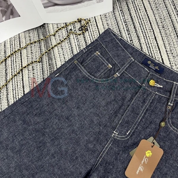 ���� �η�**�� 5�� ���� LP332402-4