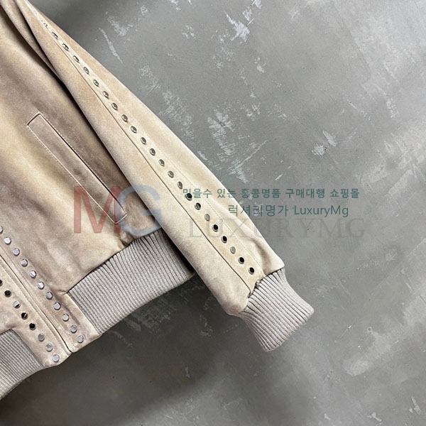 ���� �ο��� �簡�� ���� LOW244502-10