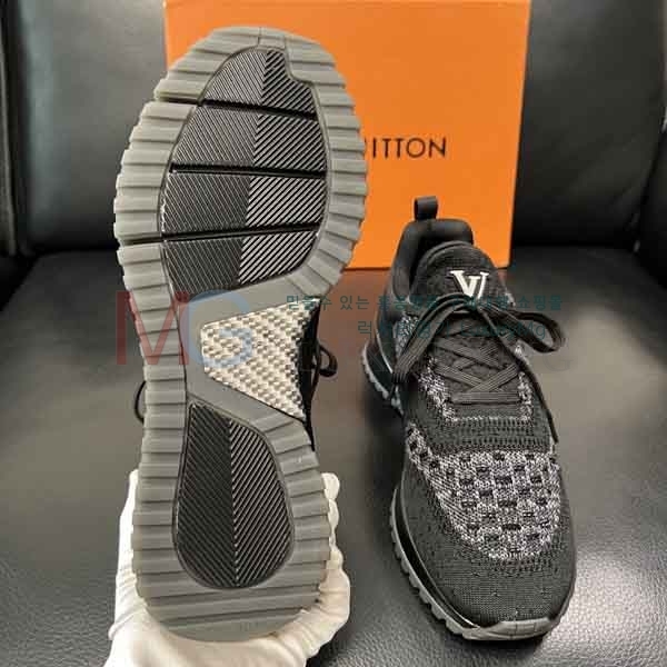 ���� ���̺��� ����Ŀ�� 5H664480-8