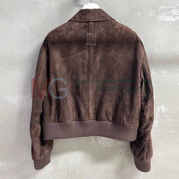 ���� �ο��� �簡�� ���� LOW244502-11