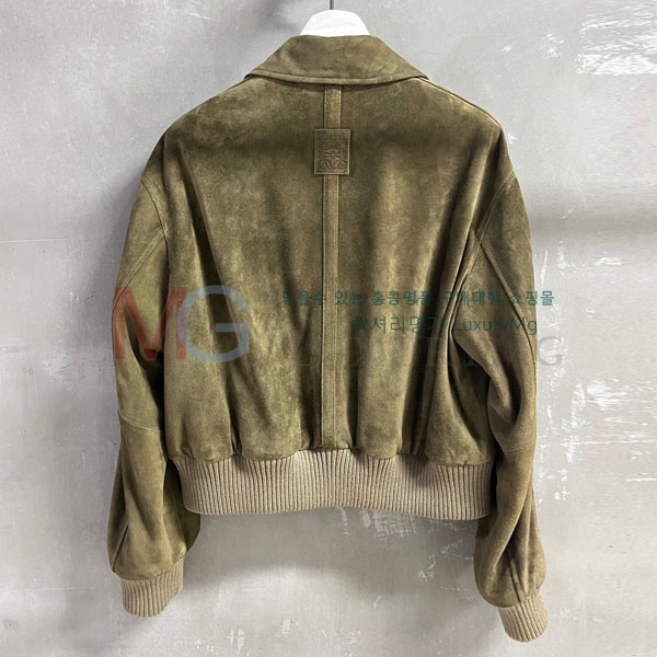 ���� �ο��� �簡�� ���� LOW244502-12