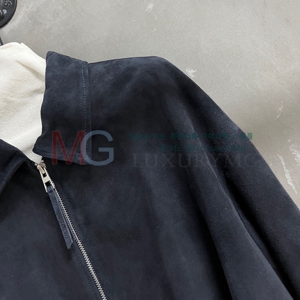 ���� �ο��� �簡�� ���� LOW244502-13