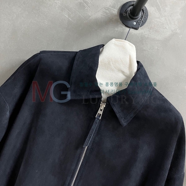 ���� �ο��� �簡�� ���� LOW244502-13