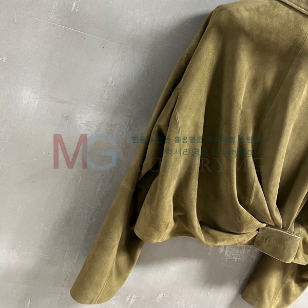 ���� �ο��� �簡�� ���� LOW244502-14