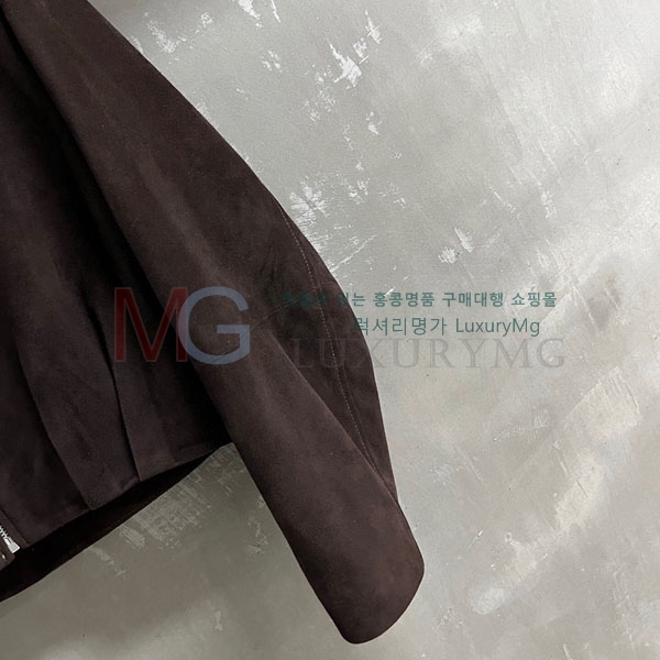 ���� �ο��� �簡�� ���� LOW244502-16