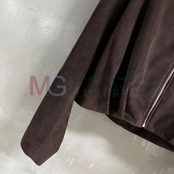 ���� �ο��� �簡�� ���� LOW244502-16