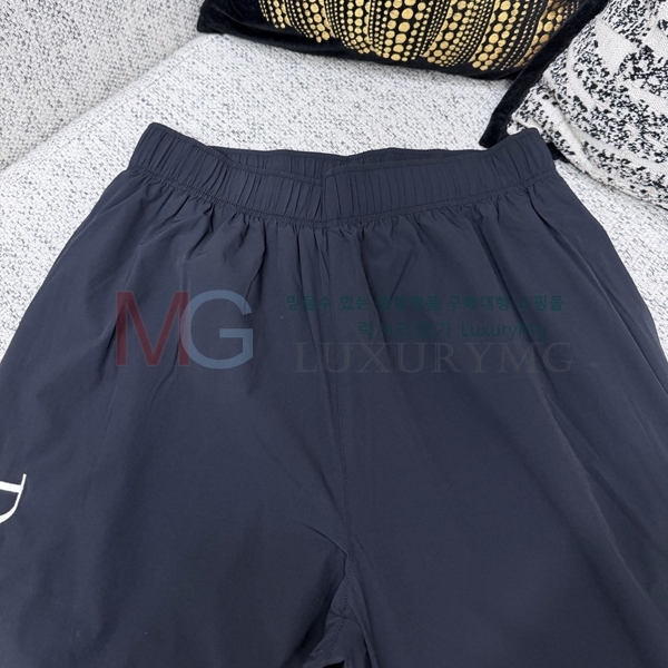 ���� ��� û���� 2343549-1