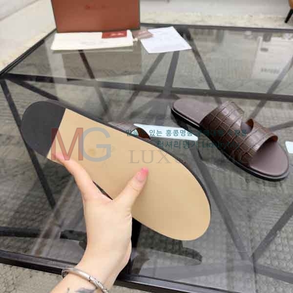 ���� �η�**�� ������ LP500310-5