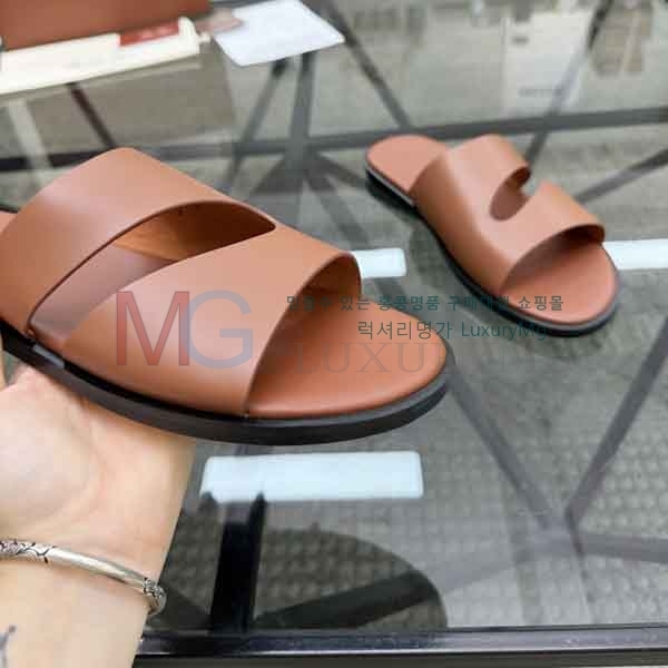 ���� �η�**�� ������ LP500310