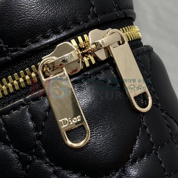 ��� ����Ƽ �̴� ��� M15400-1