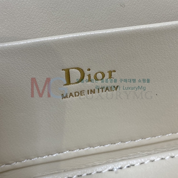 ��� ����Ƽ �̴� ��� M15400-6