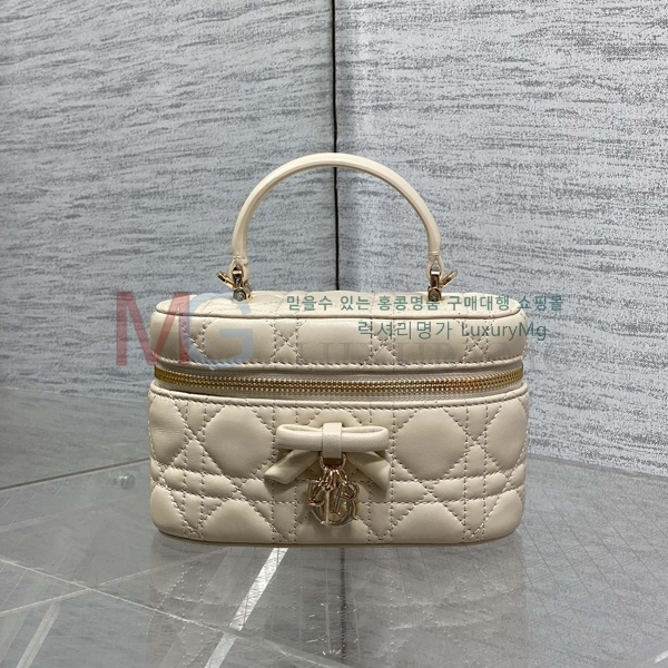 ��� ����Ƽ �̴� ��� M15400-6