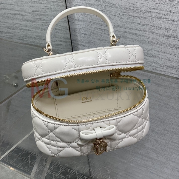 ��� ����Ƽ �̴� ��� M15400-4