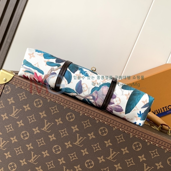 ���̺��� �����̾� �̽�Ʈ ����Ʈ M29185-1