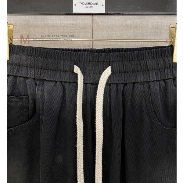 ���� ũ������ �ݹ��� 23435621-1