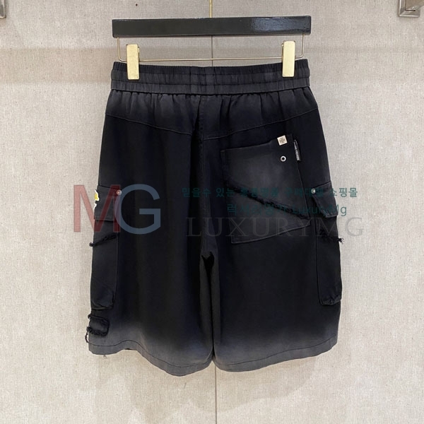 ���� ũ������ �ݹ��� 23435621-1