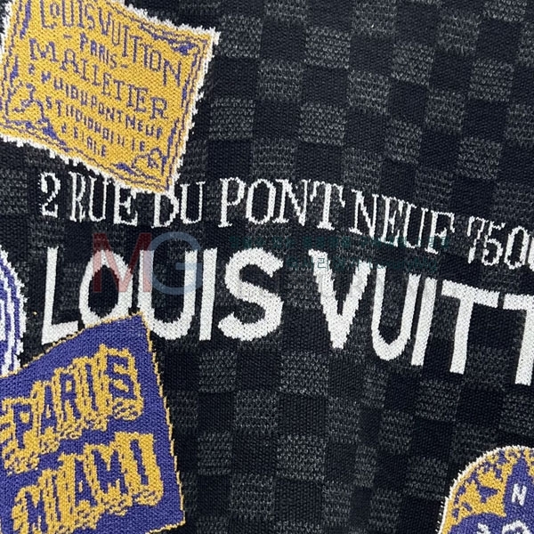 ���� ���̺��� ���� Ƽ���� LV335235-2