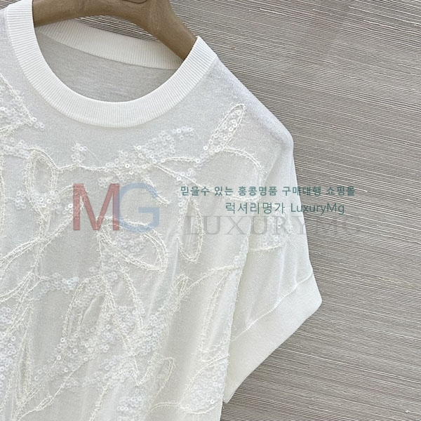 ���� ���ڷ� ��ġ�ڸ� ���� Ƽ���� BC15634502-8