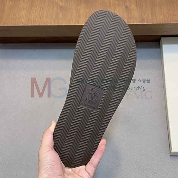 ���� ���ڷ� ��ġ�ڸ� ������ B7780662-2