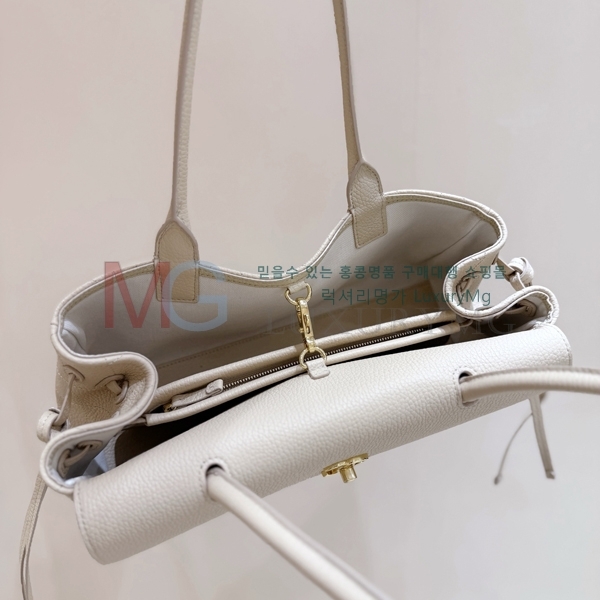 ��* ���� ���ι� AS6288-302