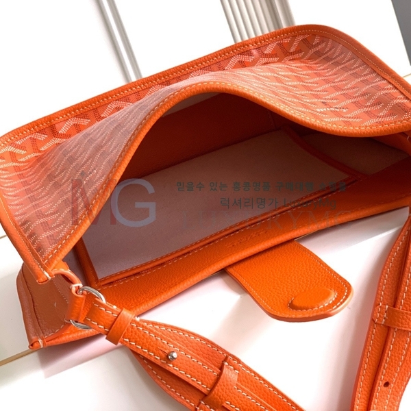 ���ߵ� ����� ũ�ν��ٵ� ����Ʈ PM 020262-5