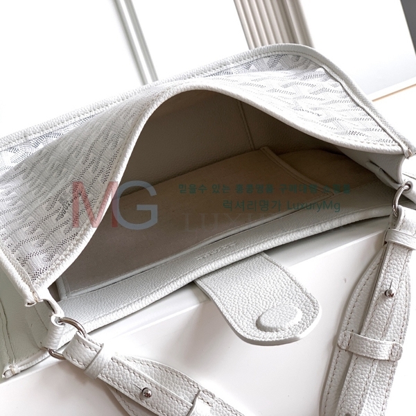 ���ߵ� ����� ũ�ν��ٵ� ����Ʈ PM 020262-8