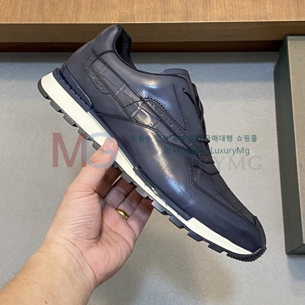 ���� ���ڷ� ��ġ�ڸ� �ȭ BC688111