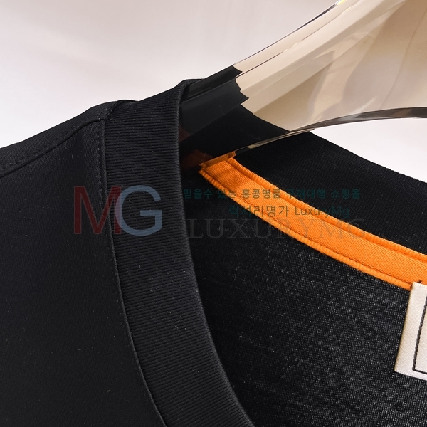 ���� �����޽� ���� Ƽ���� HE646757-2