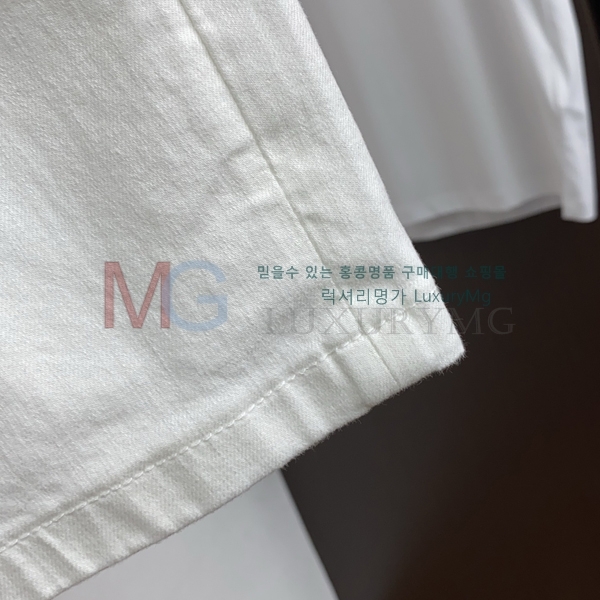 ���� ���ڷ� ��ġ�ڸ� �ݹ��� BC864883-2