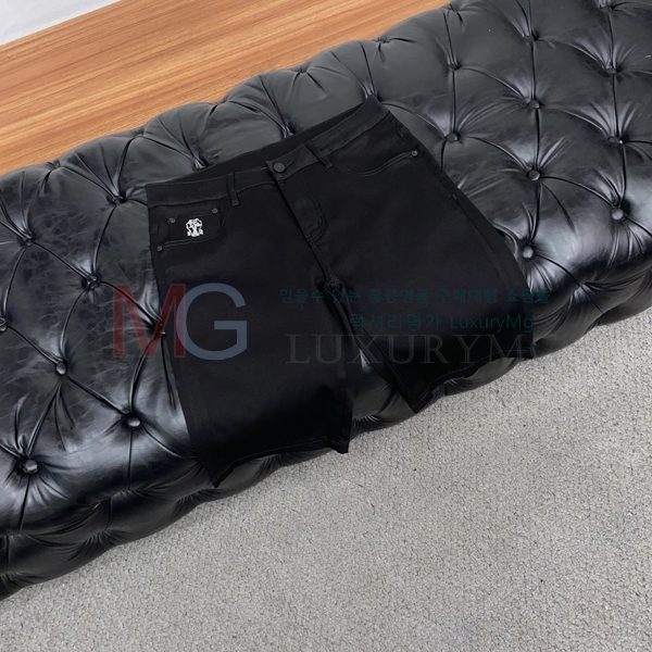���� ���ڷ� ��ġ�ڸ� �ݹ��� BC864883-3