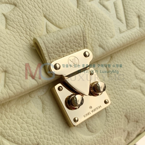 ���̺��� ���� ���鷻 M29378-1