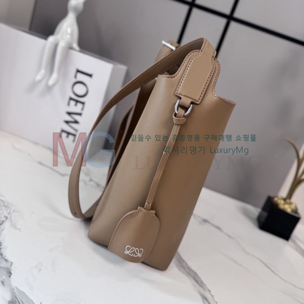 �ο��� ���ٿ� ��Ŷ�� 040060-2