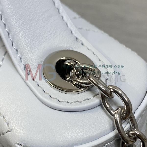 ��� �̴� ����Ƽ�� D565001-2