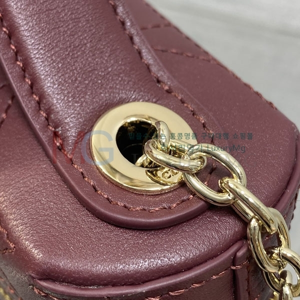 ��� �̴� ����Ƽ�� D565001-4