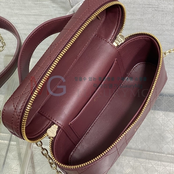 ��� �̴� ����Ƽ�� D565001-4