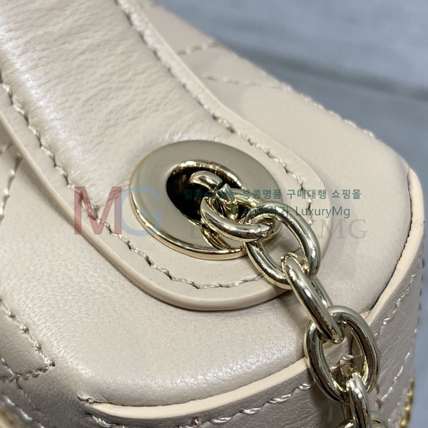 ��� �̴� ����Ƽ�� D565001-5