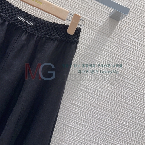 ���� �̿�̿� ��ĿƮ MU335688-8