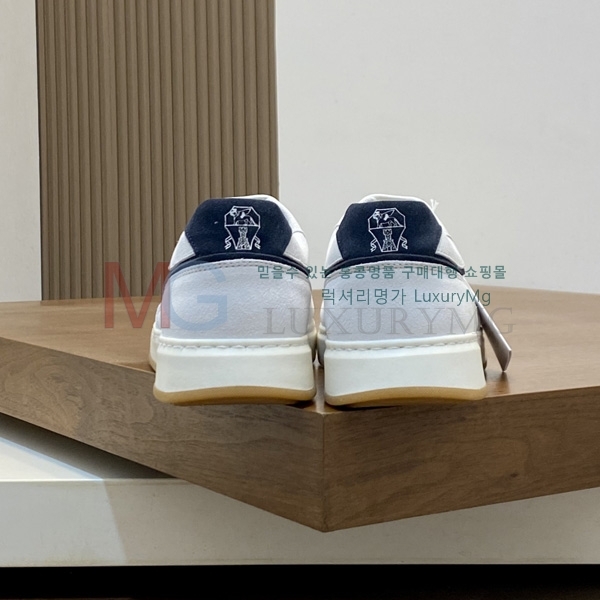 ���� ���ڷ� ��ġ�ڸ� �ȭ BC625580-1
