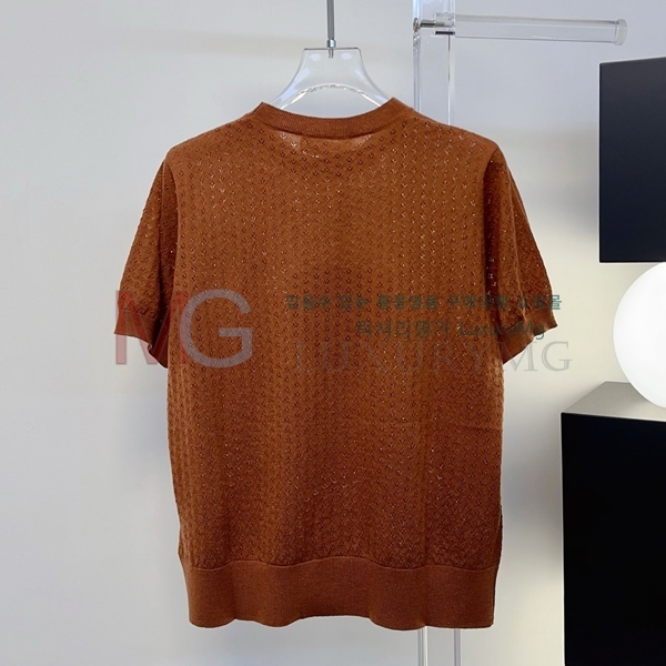���� �̿�̿� ���� Ƽ���� MU5747888-2