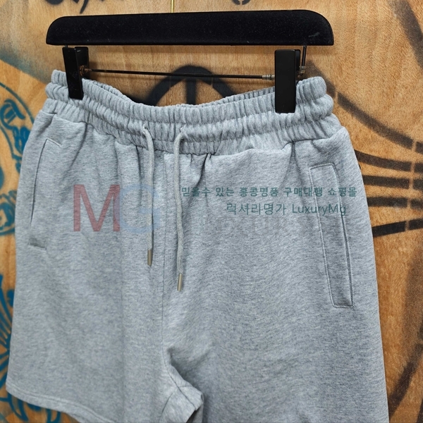 ���� ũ������ �ݹ��� 23436295-2