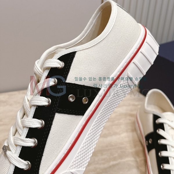 ��� ����Ŀ�� �������� DR11181