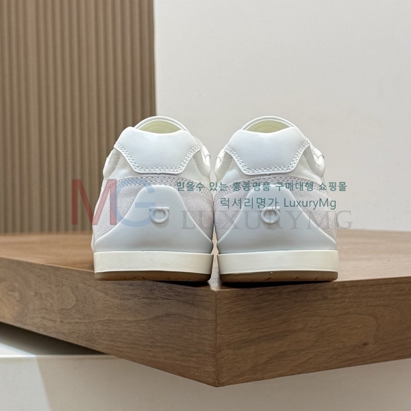 ���� �䷹���� �ȭ FE559088-1