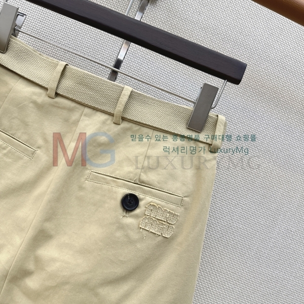 ���� �̿�̿� ��ĿƮ MIU4356435-1