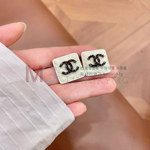 ��* �Ͱ��� CHA3643777-6