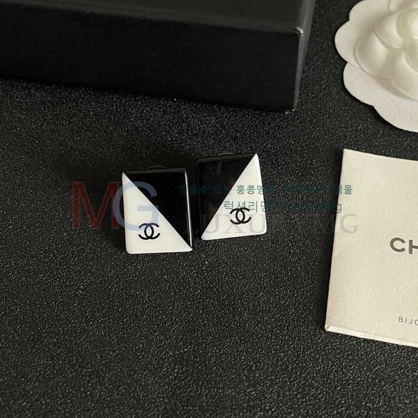 ��* �Ͱ��� CHA330843-8