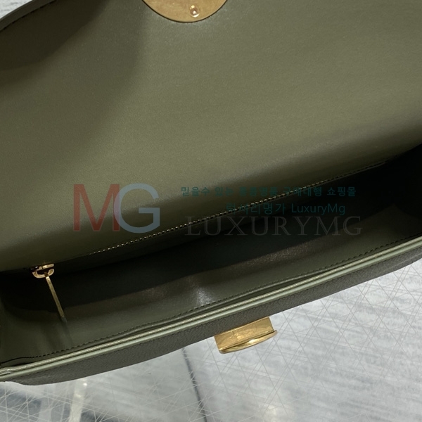 ��� �޴޸��� �÷� �� ���� M3919-4